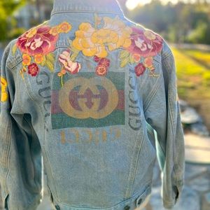 Gucci Embroidered Flower Denim Jacket. Excellent condition